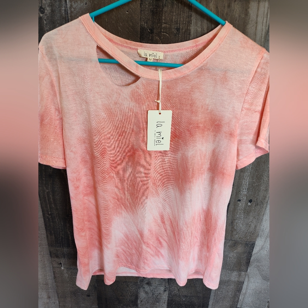 Women's tee